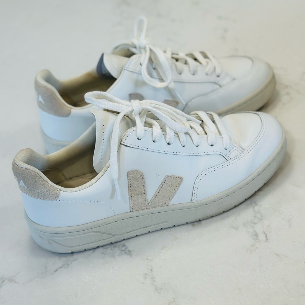 Veja White and Tan Women's Sneakers